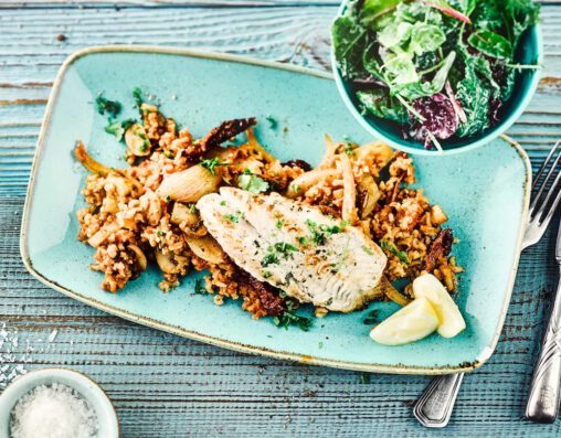 edeka-rezeptbild-fischfilet-mit-gemuese-pilzrisotto-und-salat edeka-rezeptbild-fischfilet-mit-gemuese-pilzrisotto-und-salat
