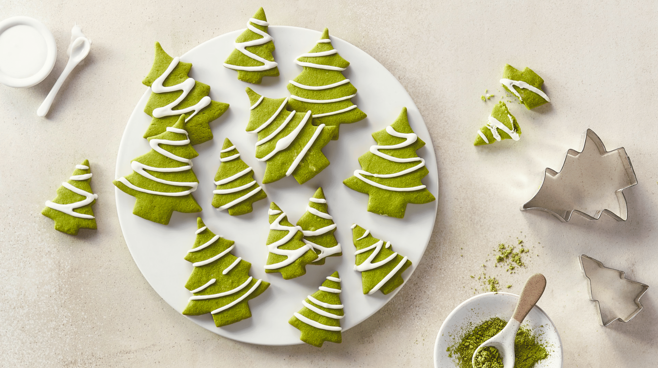Matcha-Tannenbaum-Pl&auml;tzchen
